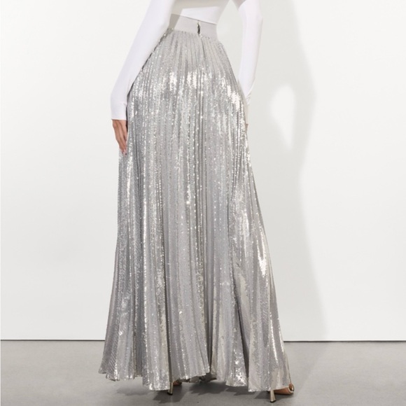 •NWT• Alice & Olivia Ivey Sequin Maxi Skirt - Picture 2 of 9